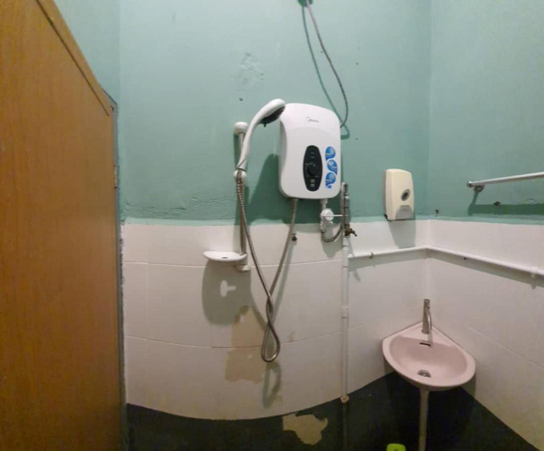 דאנגון Oyo 90116 Fbs Inn Hotel מראה חיצוני תמונה
